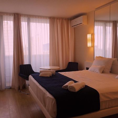 Orbi City Apartment Batumi Exteriör bild
