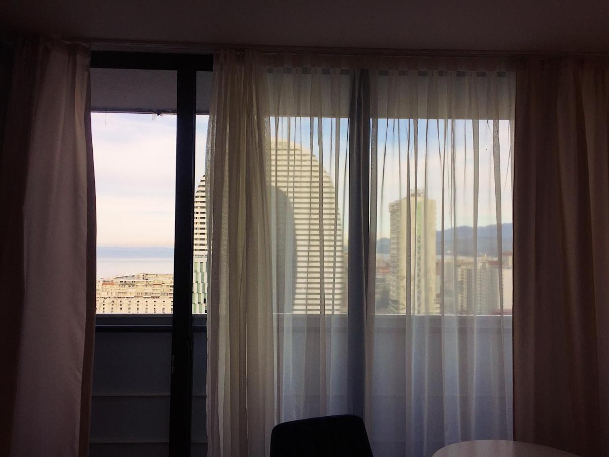 Orbi City Apartment Batumi Exteriör bild